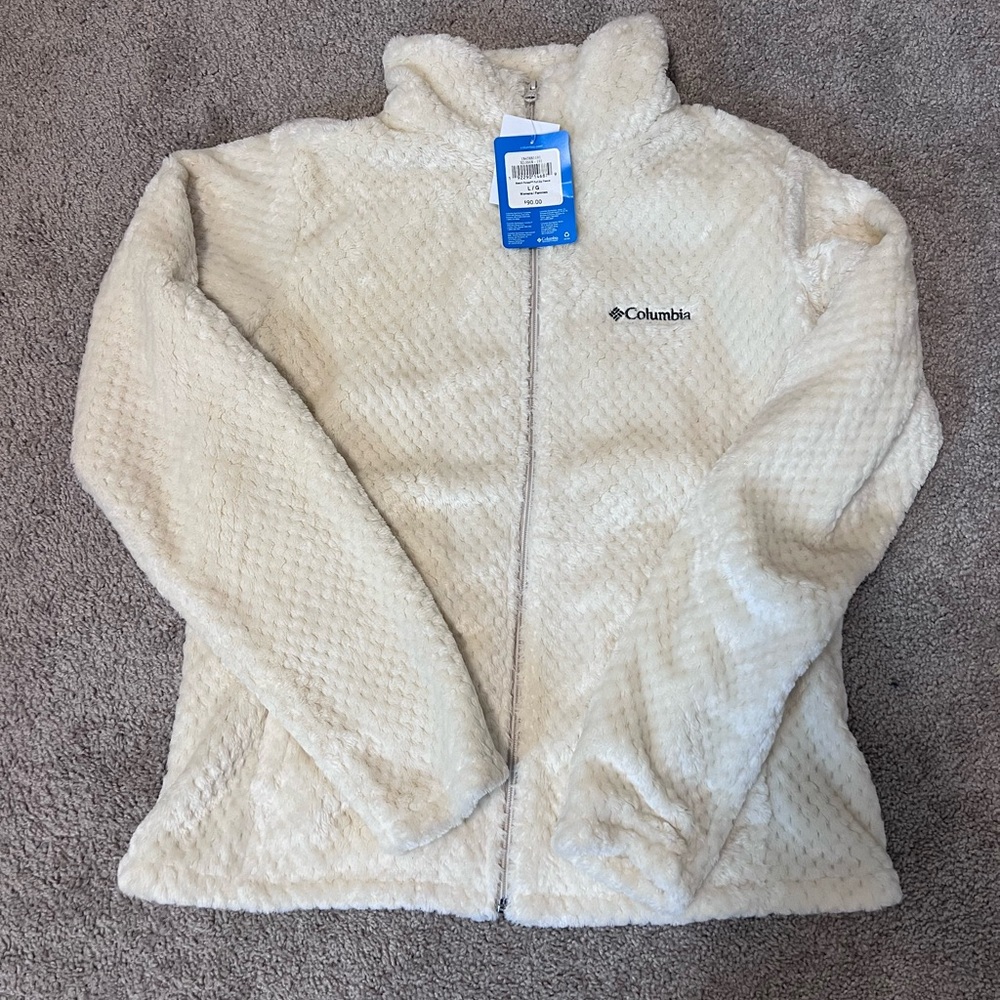 Woman’s Cream Zip Up Columbia Jacket